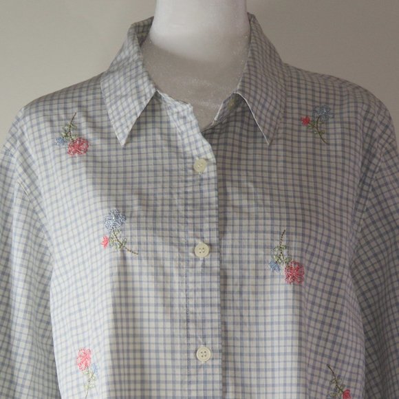 Alfred Dunner Women's Embroidered Floral Grid Button-Down Top Size 16W (C569) - Picture 1 of 6